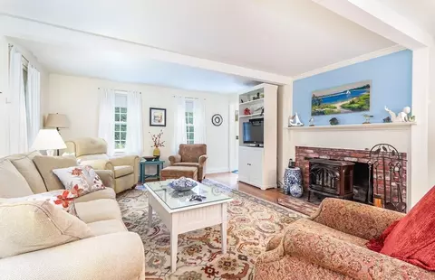 1337 Old Post Rd, Barnstable, MA 02648 photo 6
