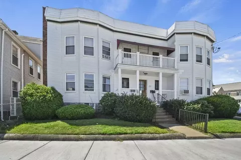 22 Belmont St #1, Watertown, MA 02472