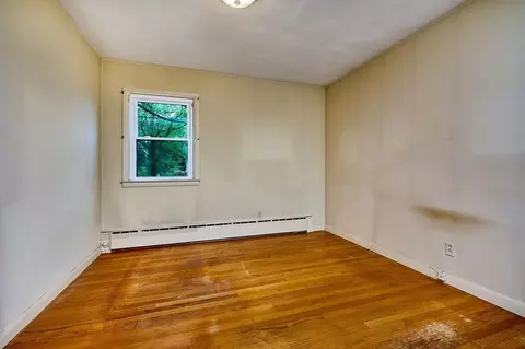 16 Paul St, Easthampton, MA 01027 photo 16