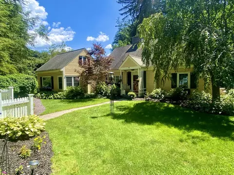 7 Mcgregory Rd, Sturbridge, MA 01566 photo 4