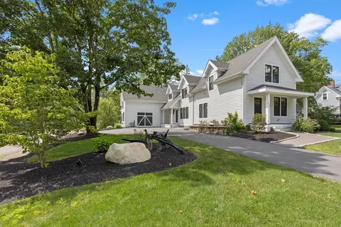349 Center St #A, Easton, MA 02356