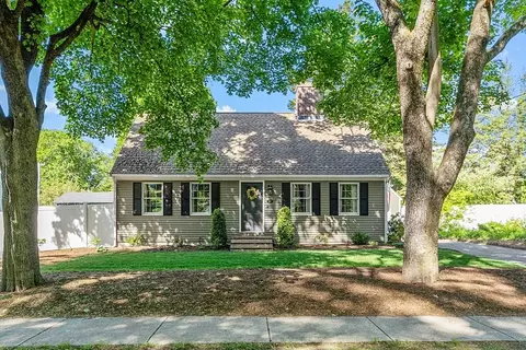 225 Warren Rd, Framingham, MA 01702