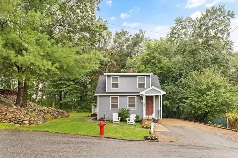 23 Vale Rd, Wakefield, MA 01880 photo 3