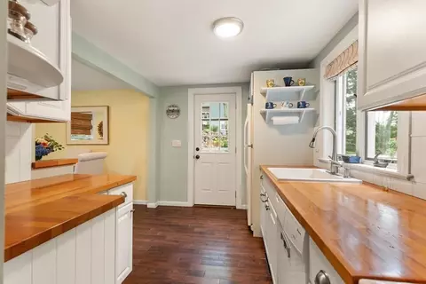 23 Vale Rd, Wakefield, MA 01880 photo 14