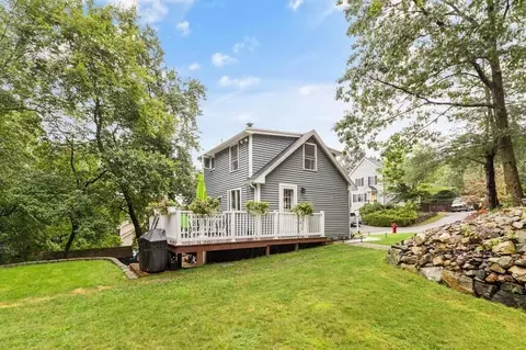 23 Vale Rd, Wakefield, MA 01880 photo 4