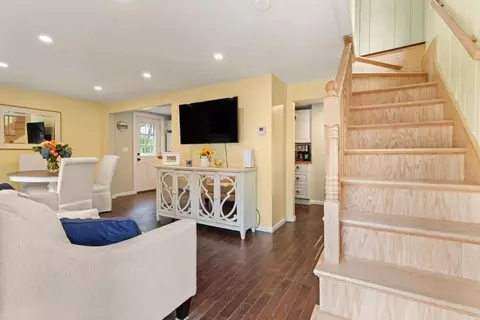 23 Vale Rd, Wakefield, MA 01880 photo 6