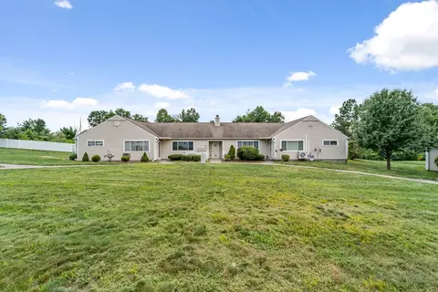 95 Collins St #E-6, Chicopee, MA 01022 photo 2