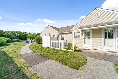 95 Collins St #E-6, Chicopee, MA 01022 photo 22