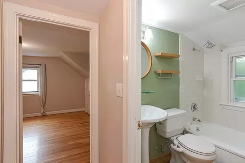 16 Spring St, Framingham, MA 01702 photo 17
