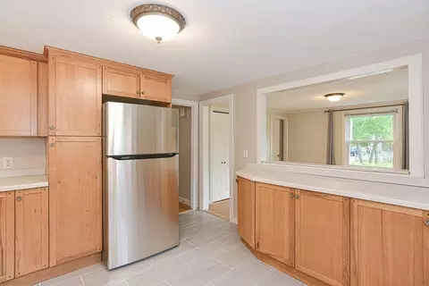 16 Spring St, Framingham, MA 01702 photo 8