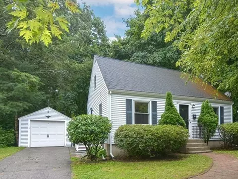 16 Spring St, Framingham, MA 01702