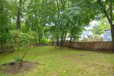 16 Spring St, Framingham, MA 01702 photo 19