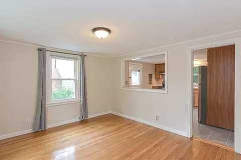 16 Spring St, Framingham, MA 01702 photo 9