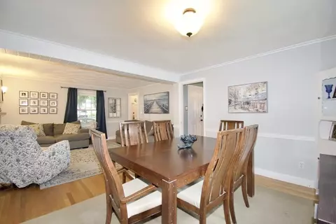 47 Brighton St, Springfield, MA 01118 photo 25