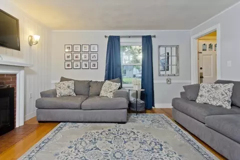 47 Brighton St, Springfield, MA 01118 photo 18