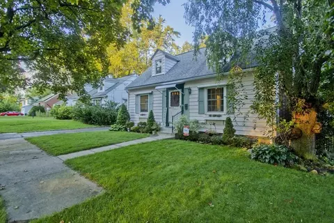 47 Brighton St, Springfield, MA 01118 photo 2