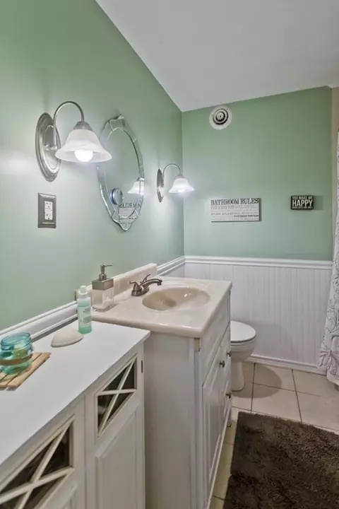47 Brighton St, Springfield, MA 01118 photo 35