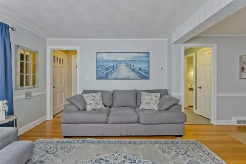 47 Brighton St, Springfield, MA 01118 photo 19