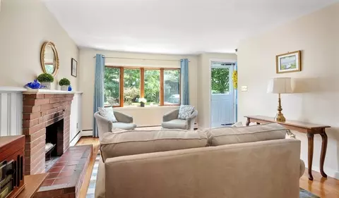 10 Marshall Rd, Hingham, MA 02043 photo 4