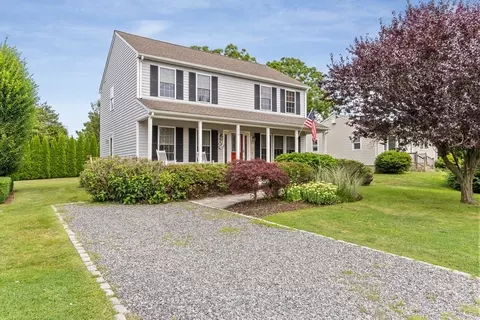 178 Washington St, South Kingstown, RI 02879