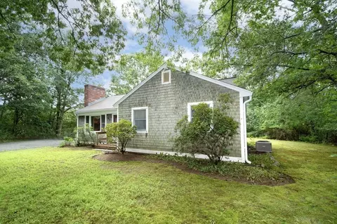 18 Elyse Rd, Mansfield, MA 02048 photo 3