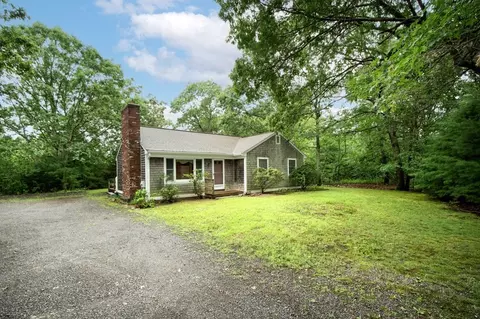 18 Elyse Rd, Mansfield, MA 02048
