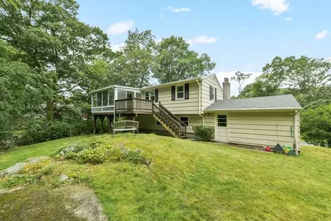 253 Sprague St, Dedham, MA 02026 photo 4