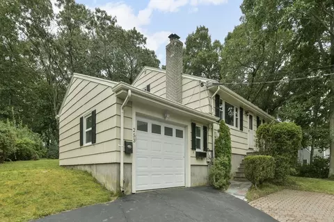 253 Sprague St, Dedham, MA 02026 photo 3
