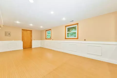 253 Sprague St, Dedham, MA 02026 photo 17