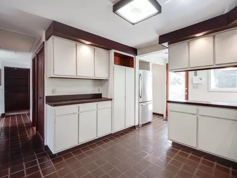 64 Central St, Saugus, MA 01906 photo 17