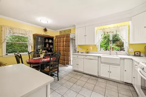 32 Everett Rd, Bourne, MA 02532 photo 18