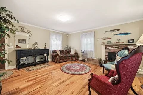 32 Everett Rd, Bourne, MA 02532 photo 14