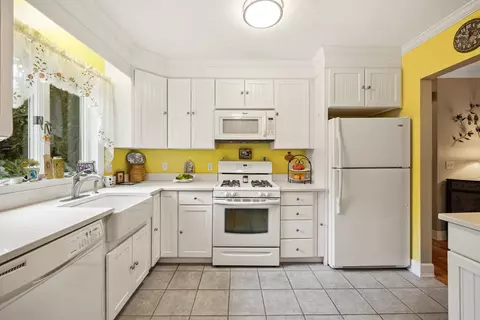32 Everett Rd, Bourne, MA 02532 photo 21