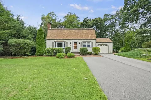 38 Arch St, Westborough, MA 01581