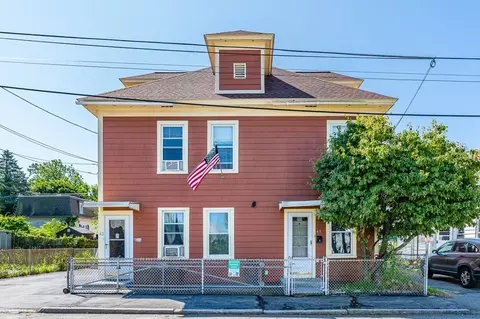 41-43 Campaw St, Lowell, MA 01850