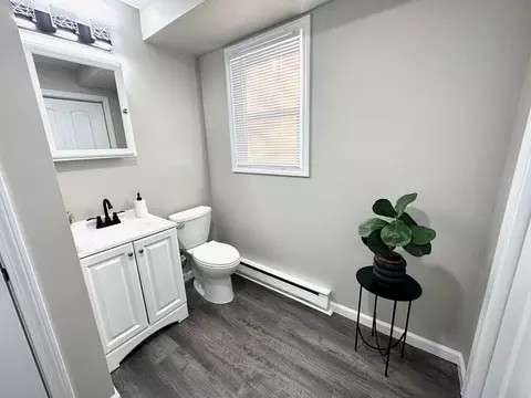 138 Denver St, Springfield, MA 01109 photo 16