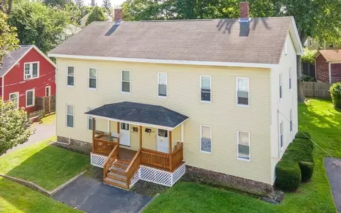 39-43 Washington St, Clinton, MA 01510