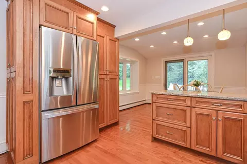28 High St, Walpole, MA 02081 photo 7