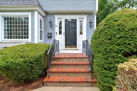 28 High St, Walpole, MA 02081 photo 4