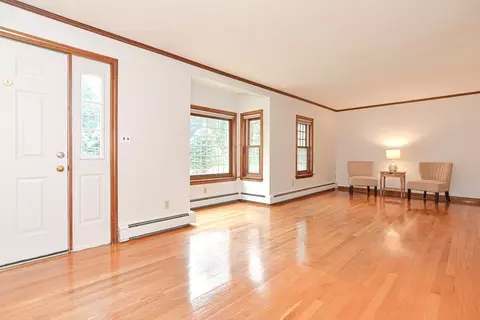 28 High St, Walpole, MA 02081 photo 5