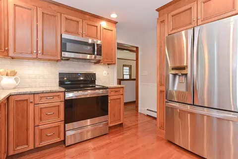28 High St, Walpole, MA 02081 photo 8