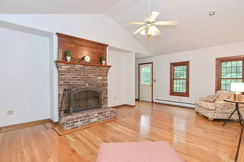 28 High St, Walpole, MA 02081 photo 13