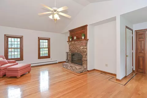 28 High St, Walpole, MA 02081 photo 14