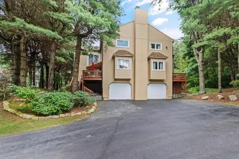 176 Captain Eames Cir #176, Ashland, MA 01721