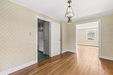 7 Spring St, Lexington, MA 02421 photo 12
