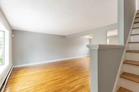 148 Cottage St, Everett, MA 02149 photo 3