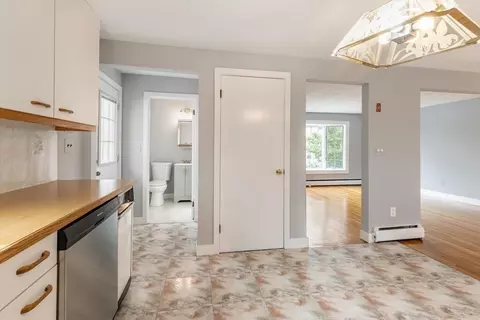 148 Cottage St, Everett, MA 02149 photo 12