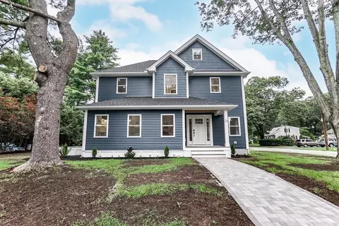 27 Connecticut Ave, Natick, MA 01760