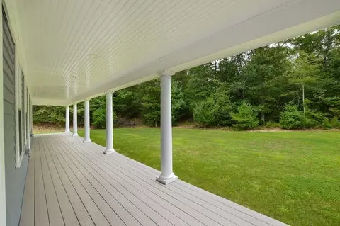828 Cotuit Rd, Mashpee, MA 02649 photo 4