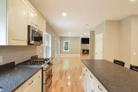 828 Cotuit Rd, Mashpee, MA 02649 photo 6